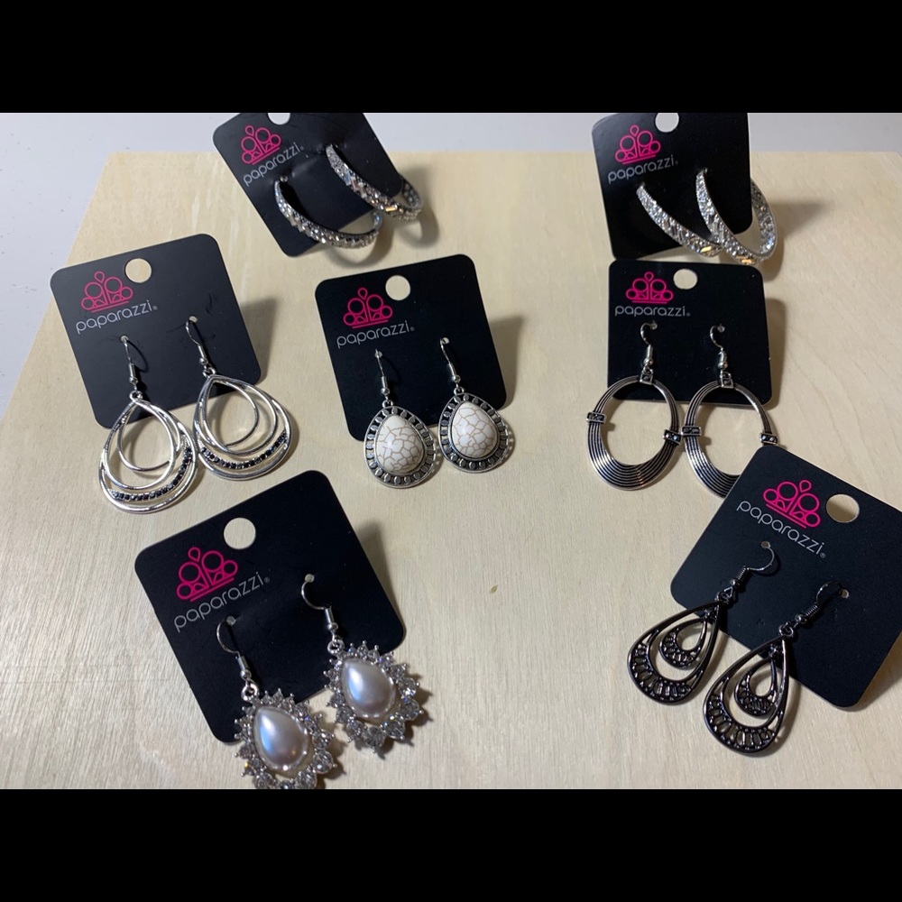 Lot of 7 NWT Paparazzi earrings